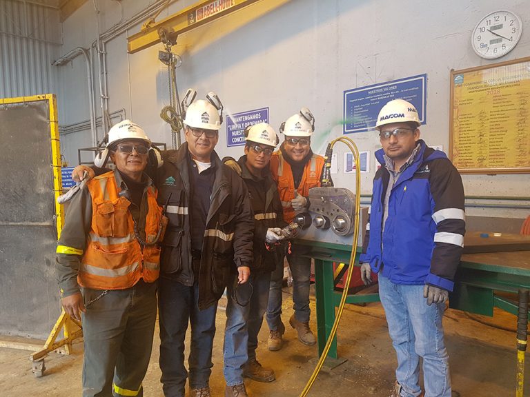 Capacitación de torque de pernos en Antamina